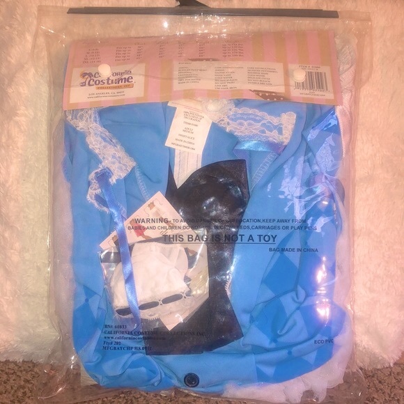 PRETTY SWEET ALICE COSTUME 🦋 - Picture 2 of 6